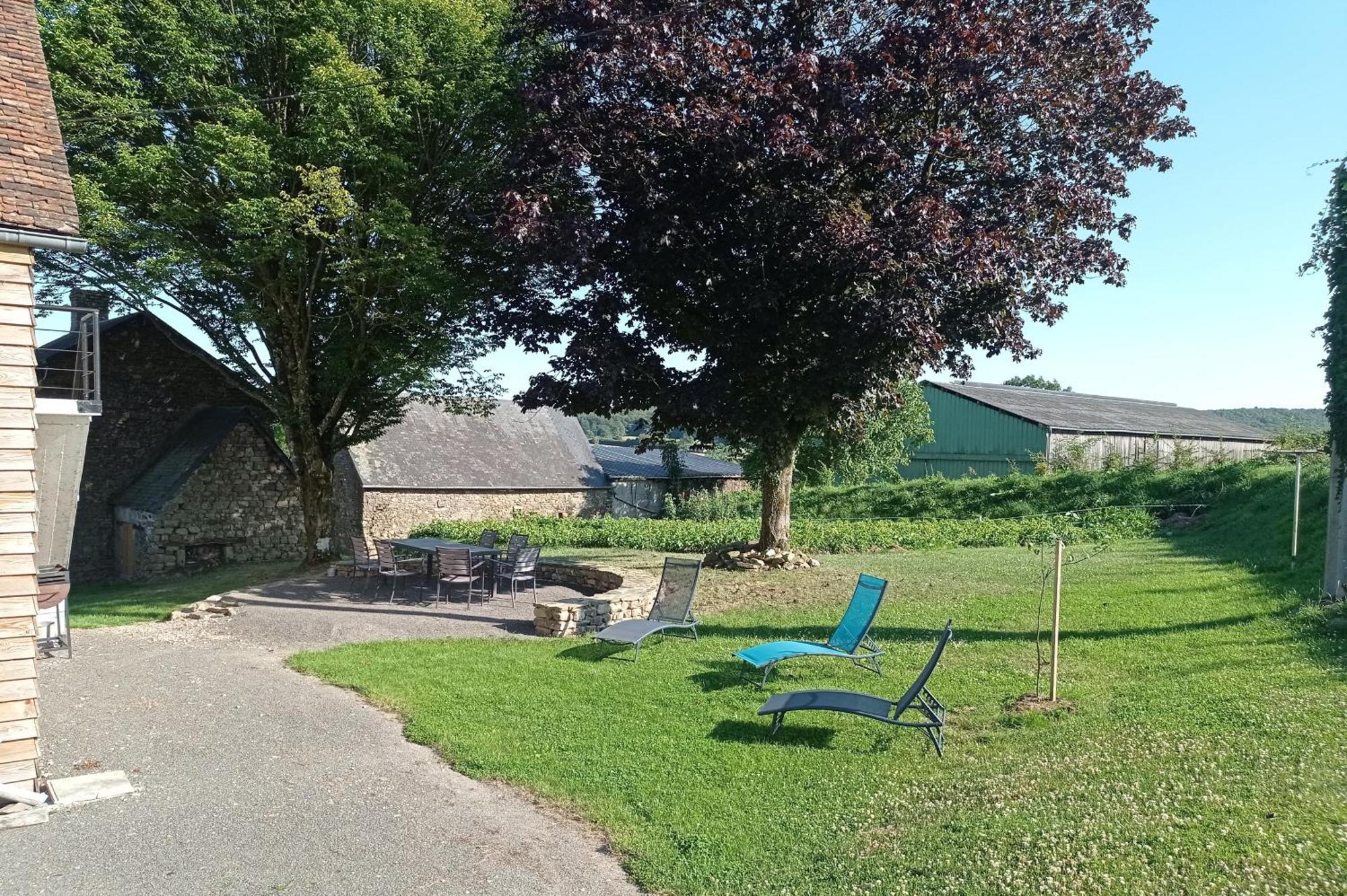 Gite Les Tongs Des Pres, Au Coeur Du Parc Normandie Maine Livaie Екстериор снимка